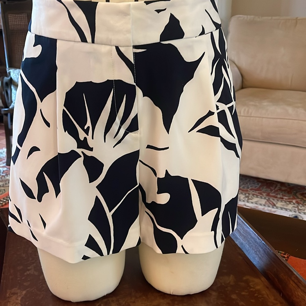 Ann Taylor shorts Y2K Sz6 Blk/Wht